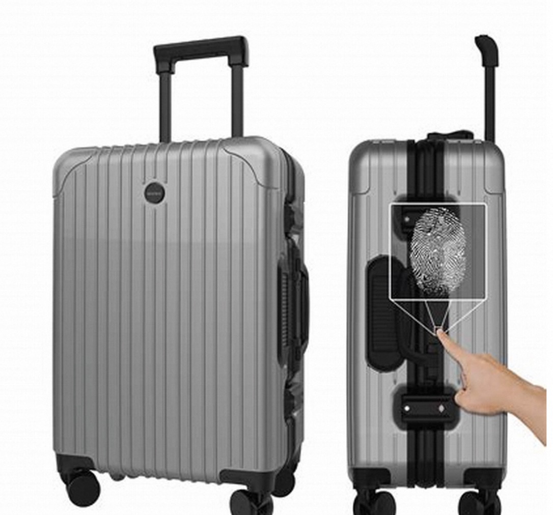 smart carry on suitcase