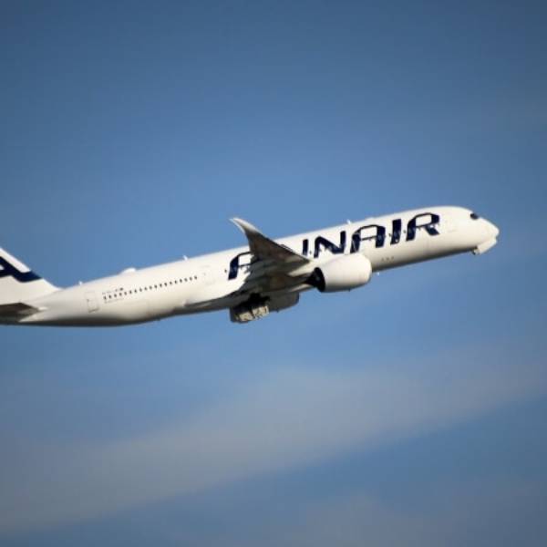 finnair carry on size