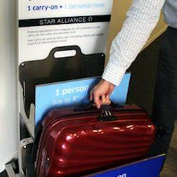 united airline carry on weight