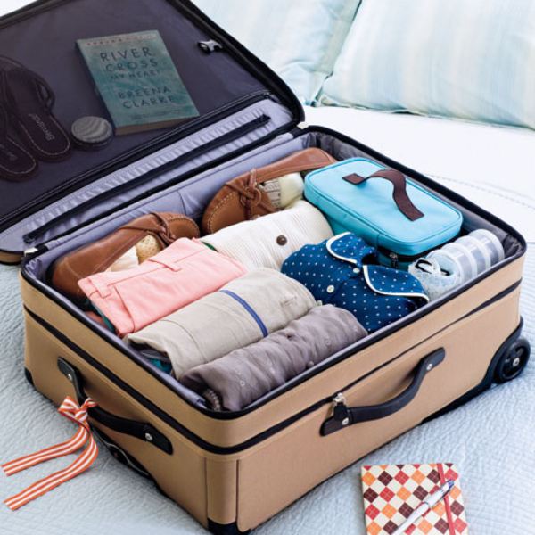 most efficient way to pack a suitcase